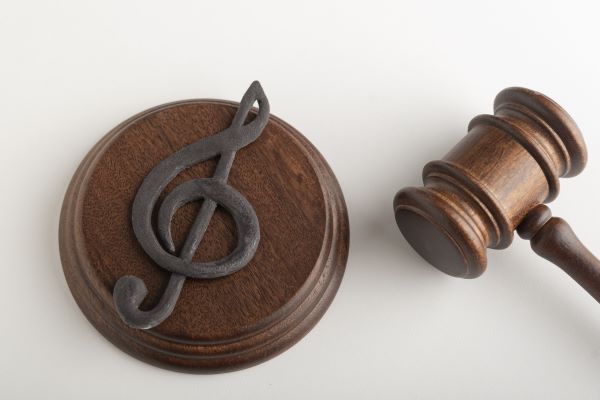 Idén is él a buszokon a zenei Artisjus-kedvezmény