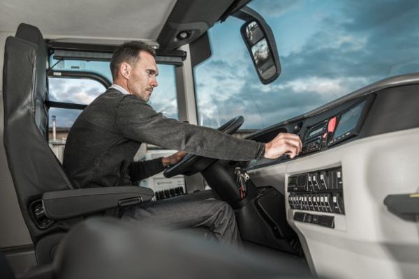 Megszavazták: jönnek az új uniós jogsiszabályok