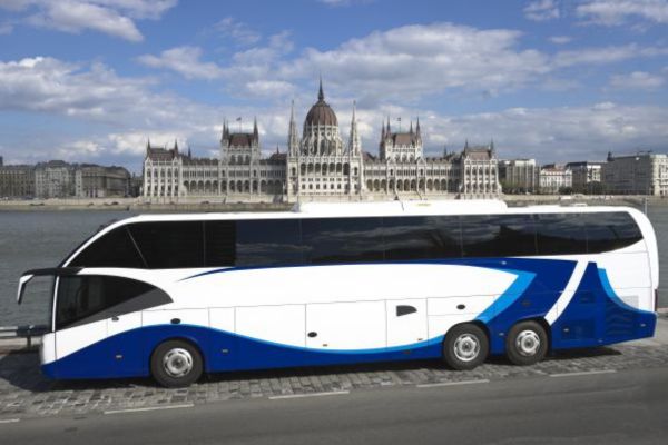 Budapest 6 millió turistája: a különjáratú buszok helyzete a fővárosban