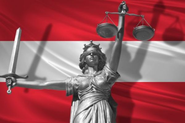 Bekeményítettek az osztrákok: folyamatosan állítják ki a buszokat